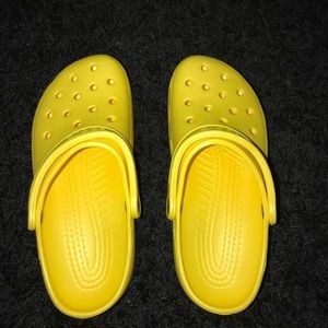 Like New Yellow Crocs - offers encouraged